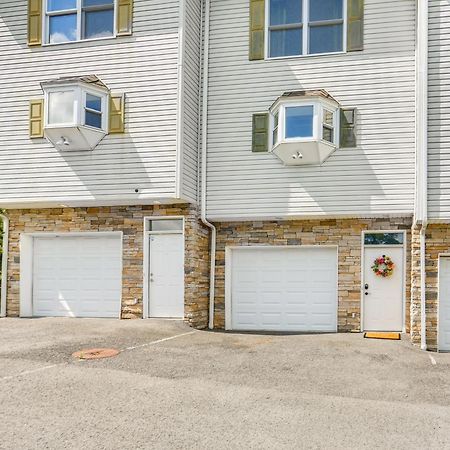 Chic Morgantown Vacation Rental - 2 Mi To Wvu! Exteriör bild
